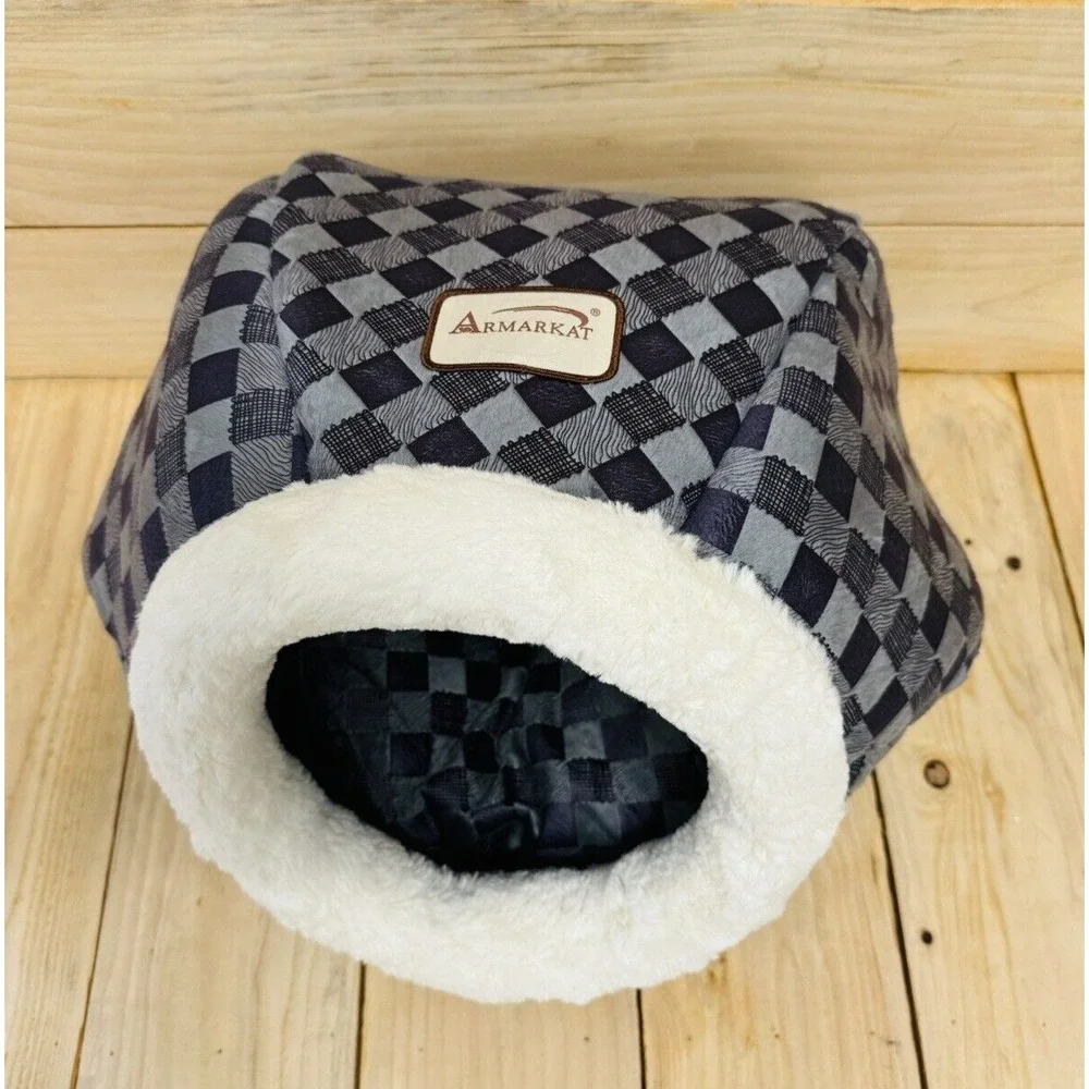 Armarkat‎ Cuddle Cave Dog Cat Pet Bed Purple Checkered Small